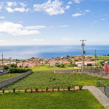 A Cabana Ponta do Sol (Madeira)